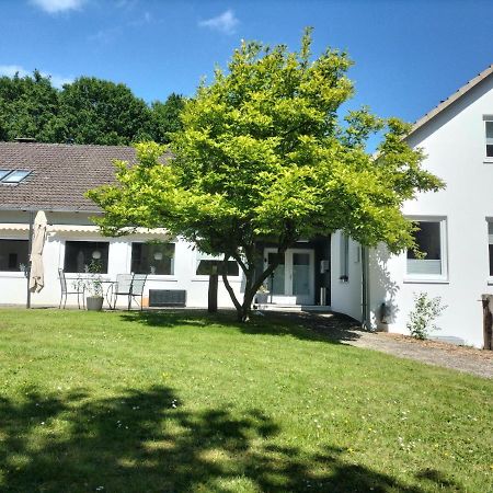 Gaestehaus Falkenhof Westensee Экстерьер фото